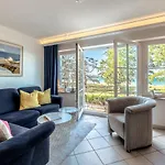 Seeschloss, App 15, Direkt An Der Strandpromenade, Toplage * בינץ